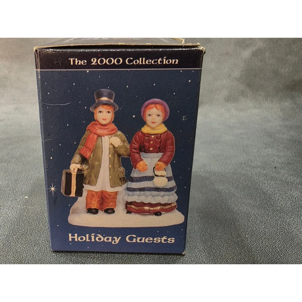 Carole Towne Collection Holiday Guests The 2000 Collection Figurine MAP2 NEW